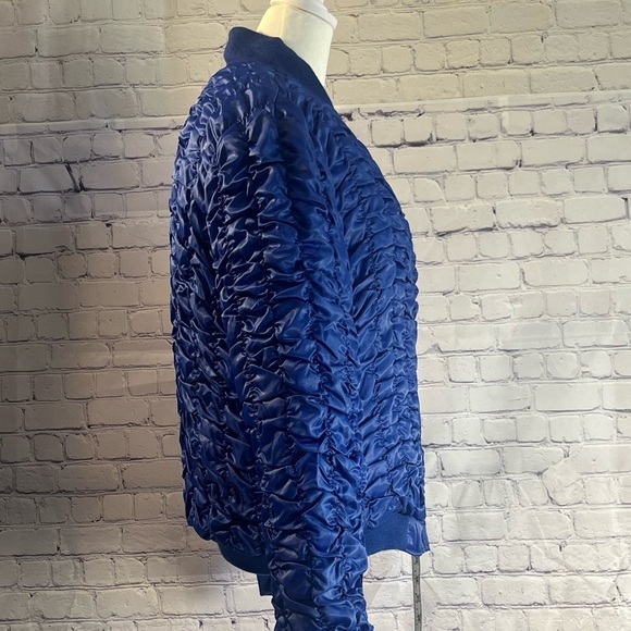 US Trends Action puffer jacket blue polyester filled - Picture 3 of 12